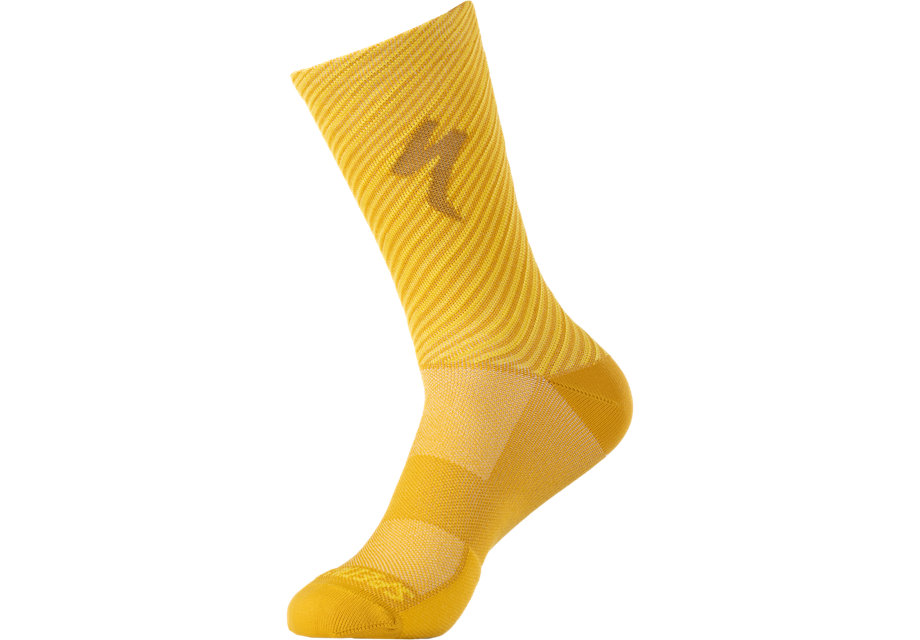 soft-air-road-tall-logo-sock-brassy-yellow