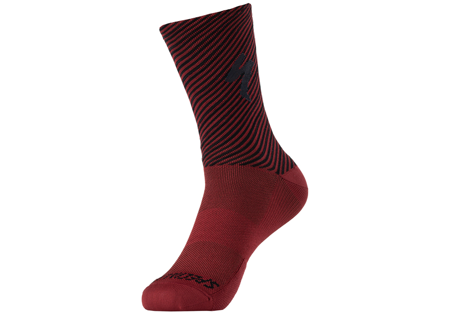 soft-air-road-tall-logo-sock-crimson