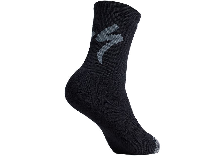 merino-deep-winter-tall-logo-sock-black